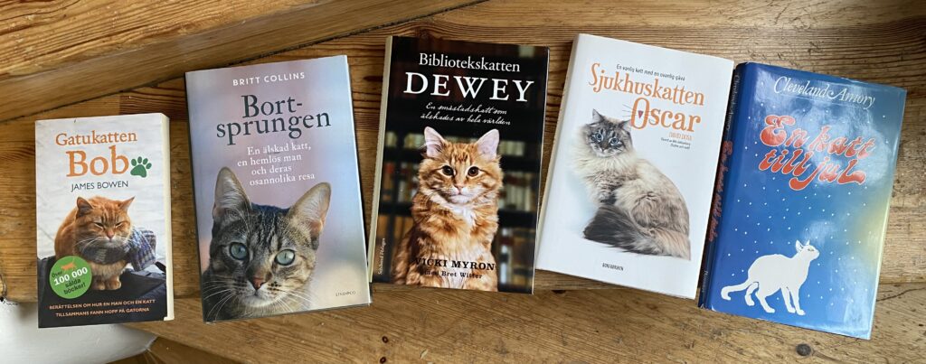 Foto som visar olika kattböcker